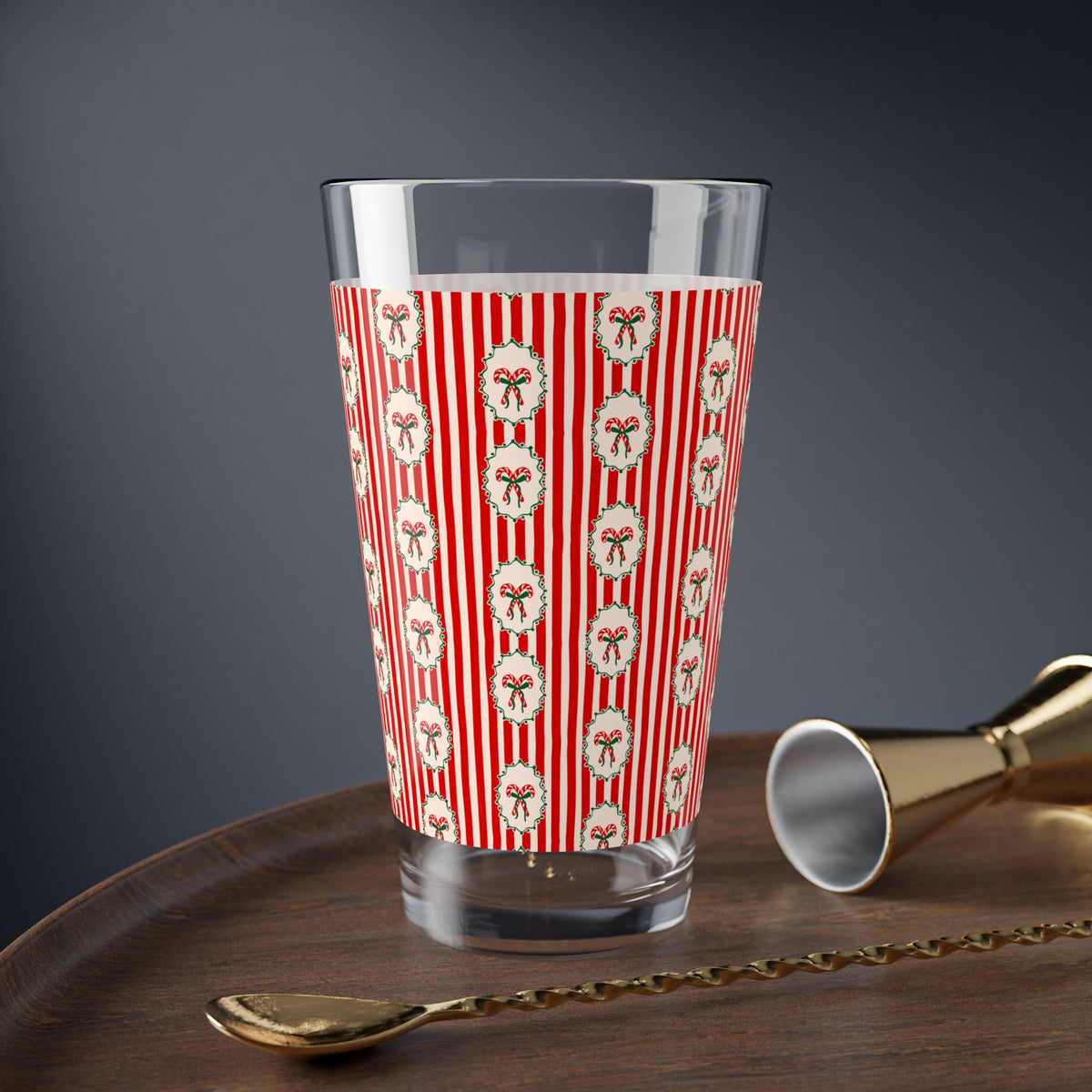 Vintage Wreath Mixing Glass Gift For Couple Candy Cane Stripe Barware Christmas Cocktail Present Holiday Hostess Drink Cup Festive Style