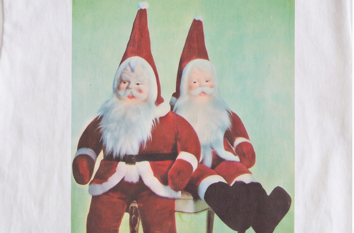 Vintage Santa T Shirt For Him Retro Christmas Graphic Tee For Boyfriend Christmas Mid Century Holiday Shirt Nostalgic Festive Apparel