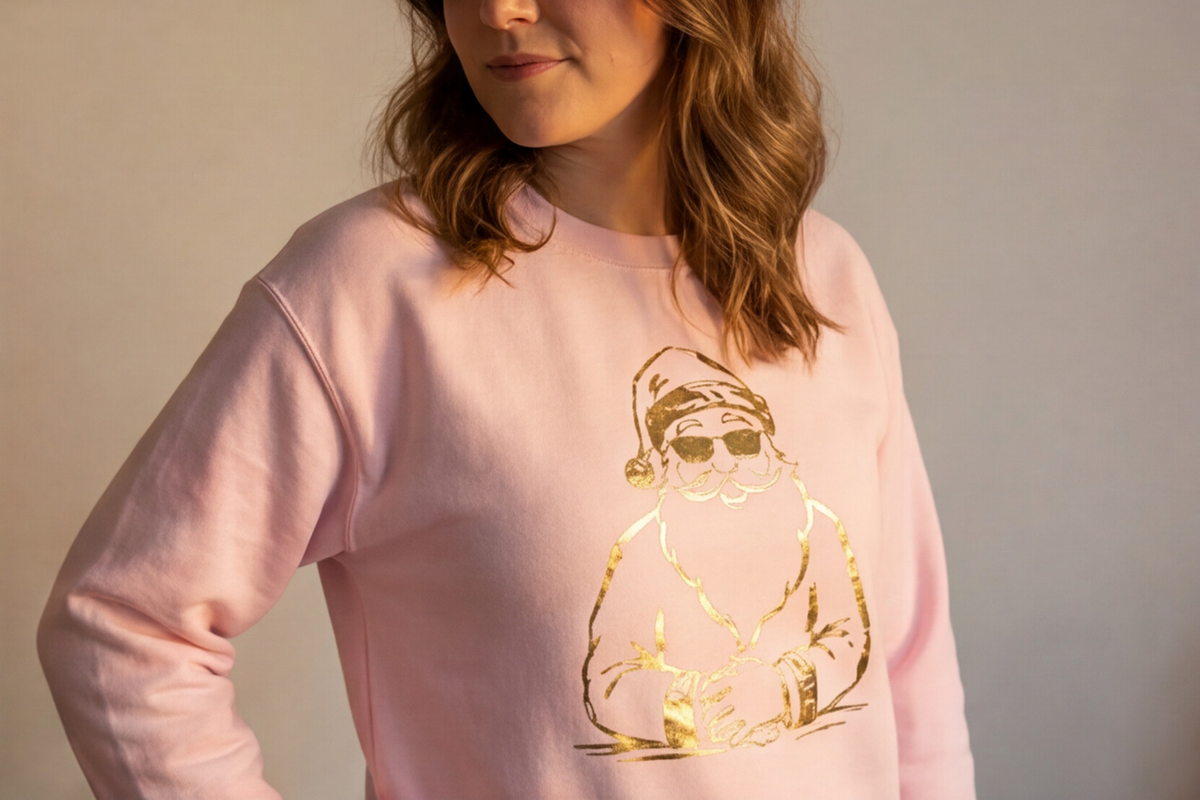 Gold Santa Sweater Retro Christmas Sweatshirt Santa Pullover Vintage Holiday Jumper Festive Winter Apparel Cozy Gift For Women Pink Crewneck