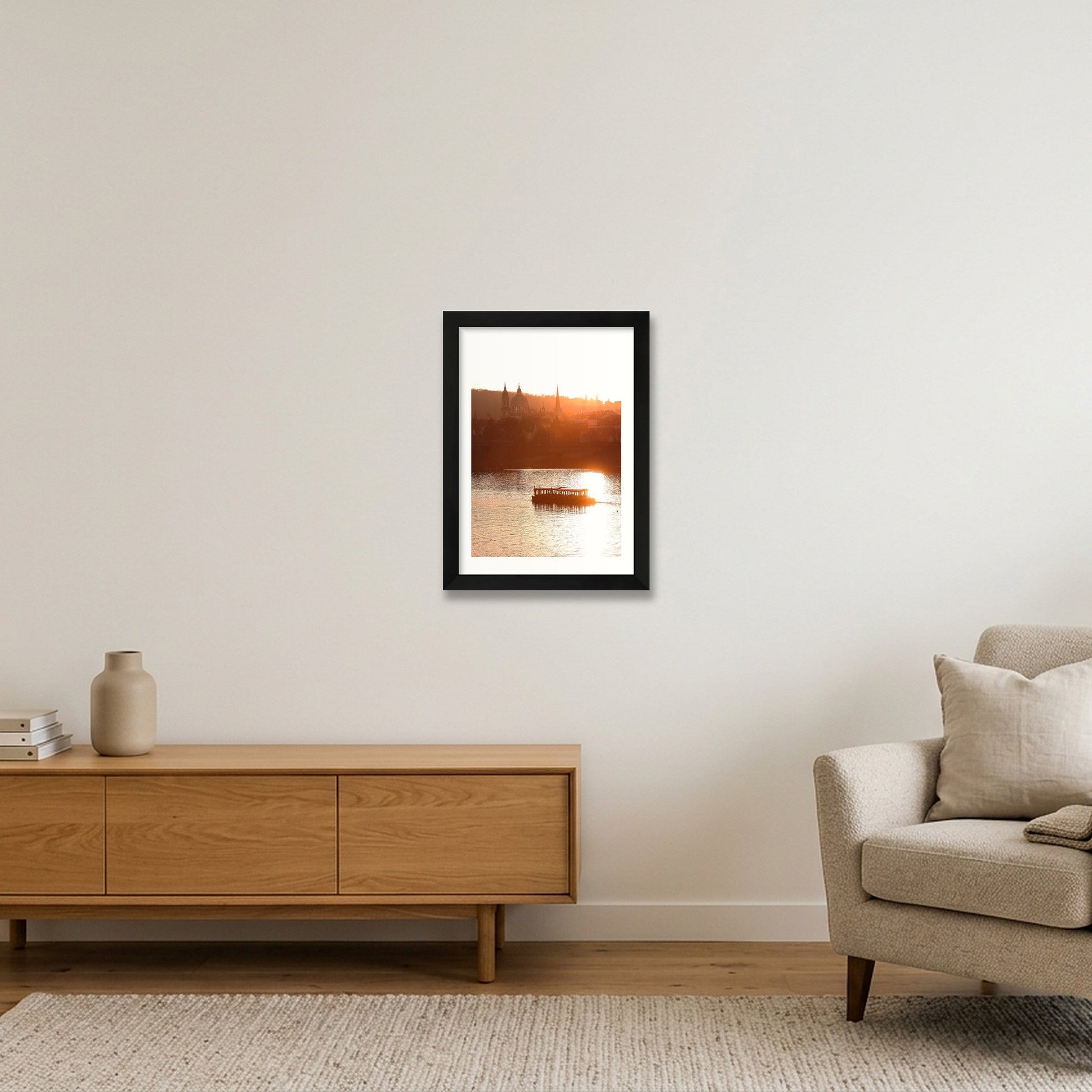 470 — A4 (21×30cm, 8×12") Black Frame