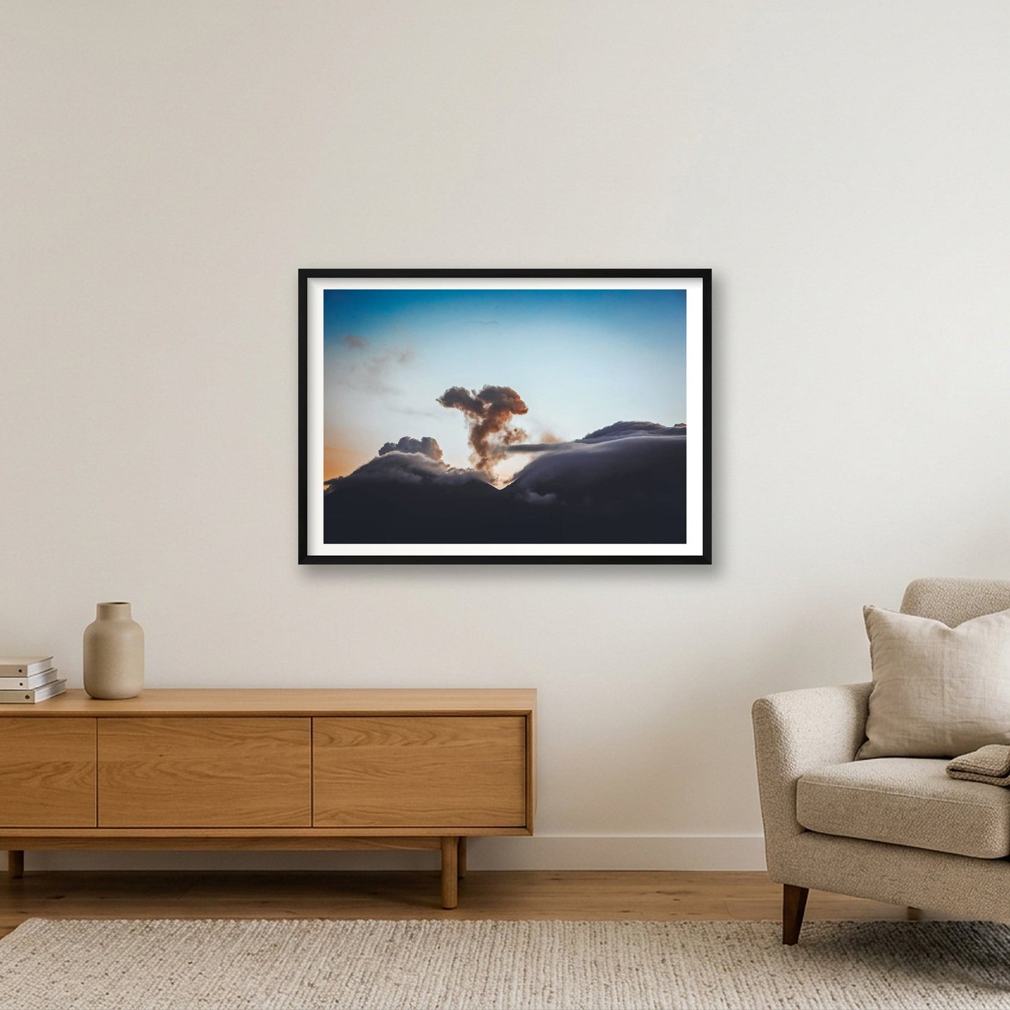 495 — 84×59cm, 33×23" Black Frame