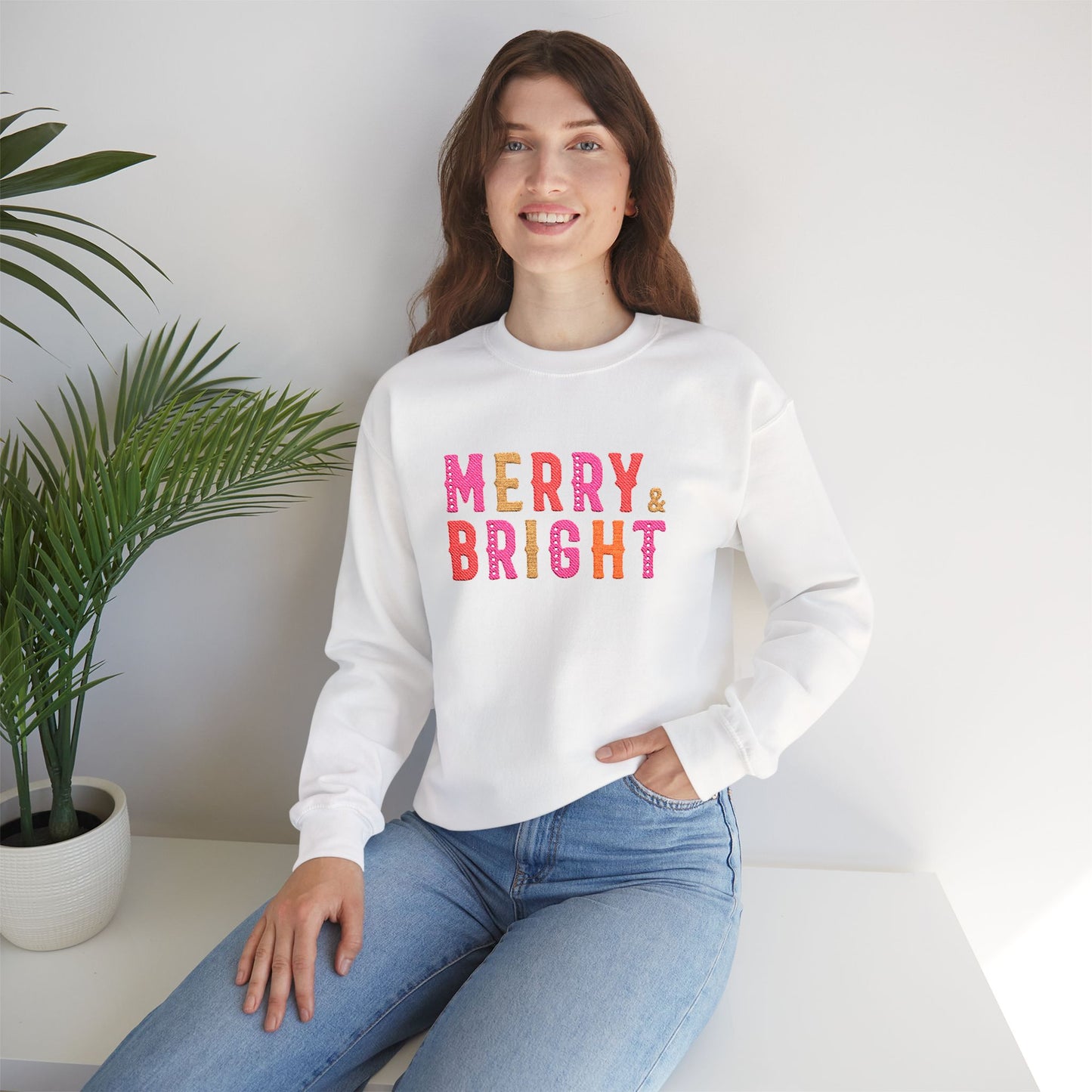 Merry & Bright Embroidered Christmas Sweatshirt For Women Cozy Holiday Crewneck Sister Cute Festive Pullover Winter Gift Christmas Outfit