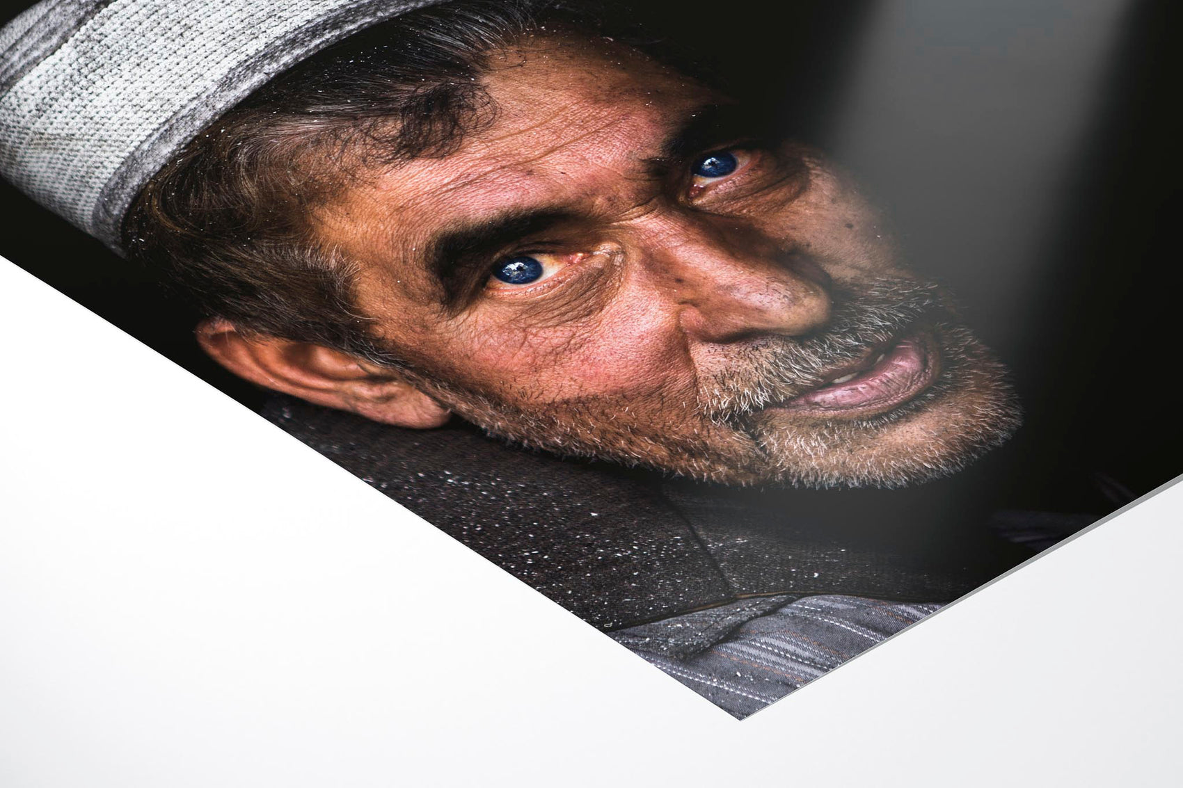 Gazing Through Conflict - A Portrait of Kashmir #75