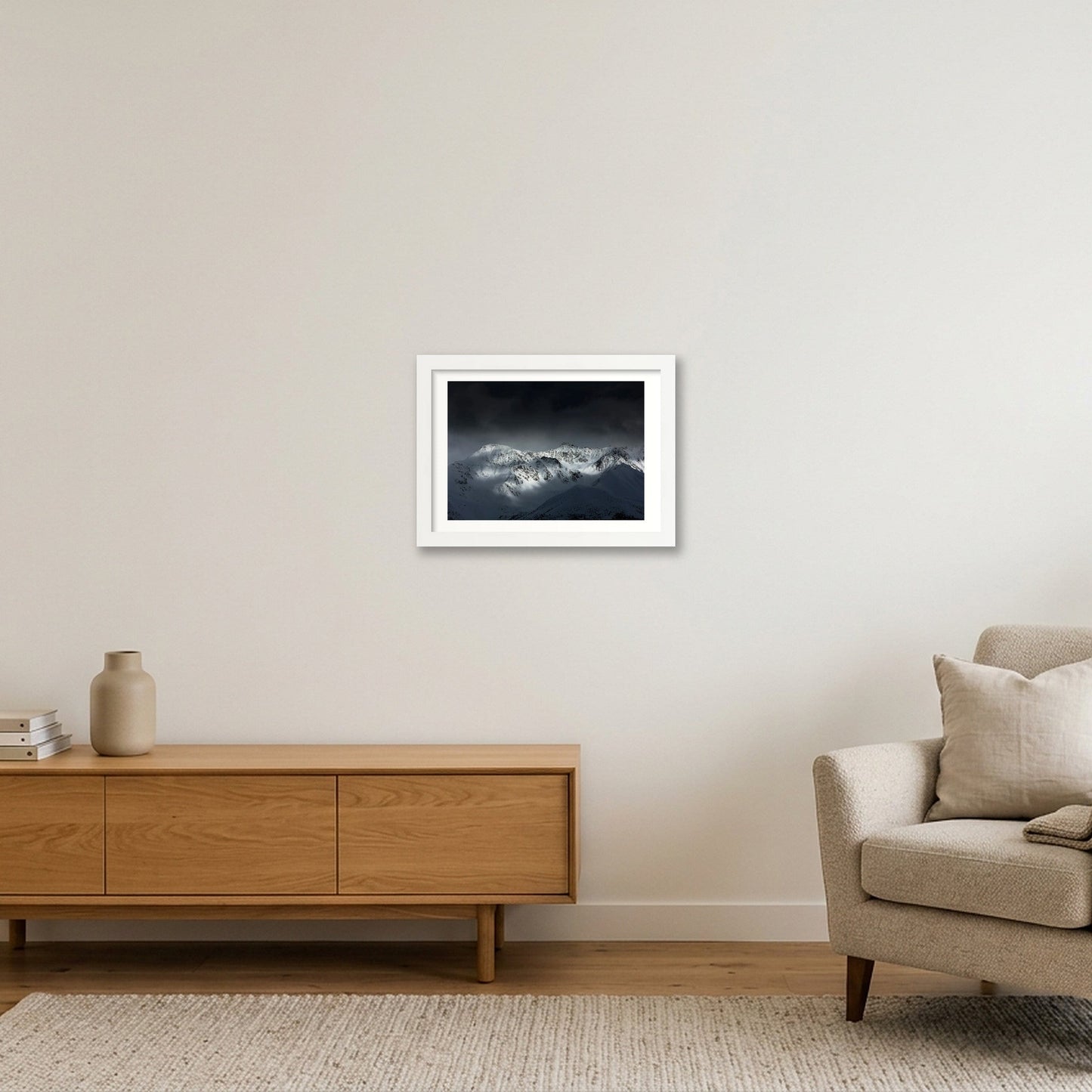 401 — A4 (30×21cm, 12×8") White Frame