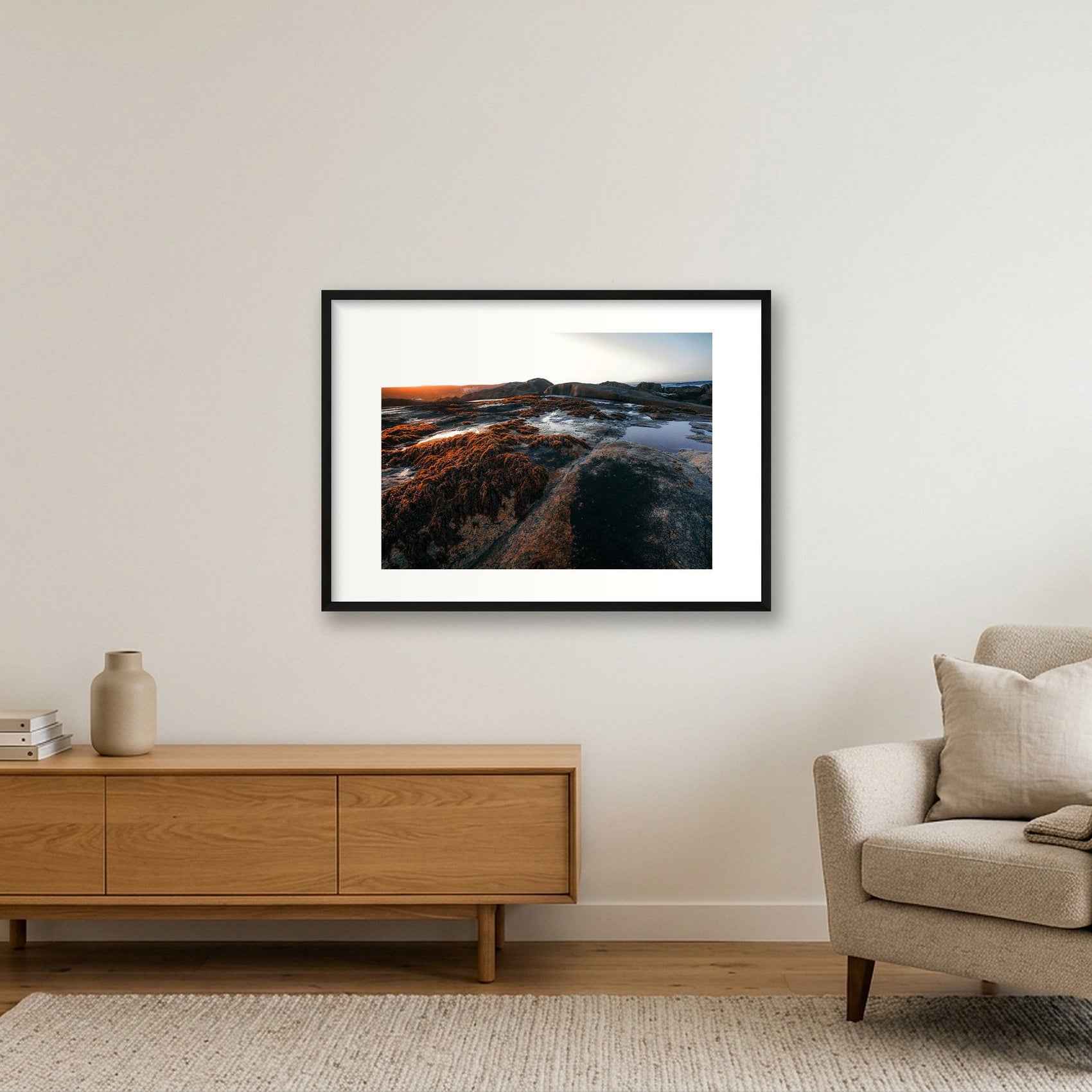 1392 — 84×59cm, 33×23" Black Frame
