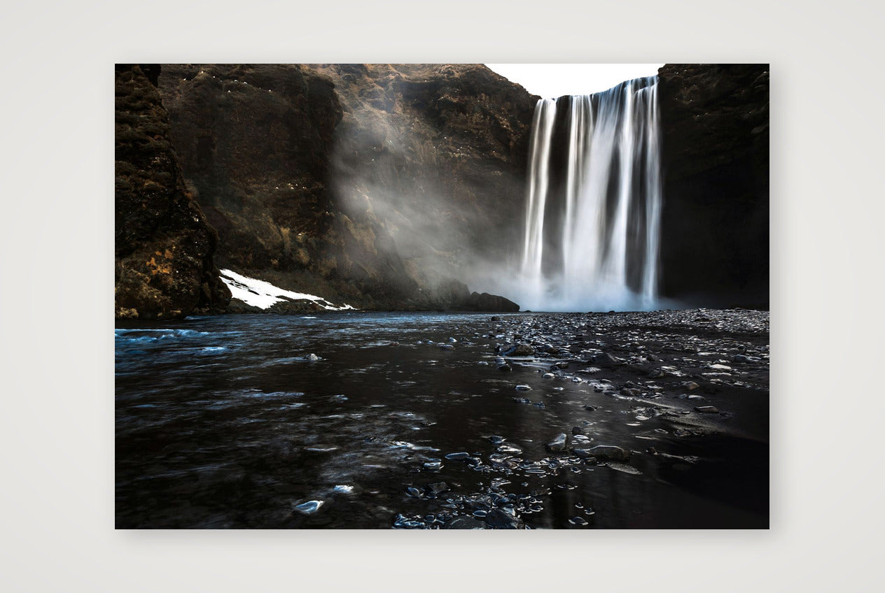 23 — 59×42cm, 23×17" Print only