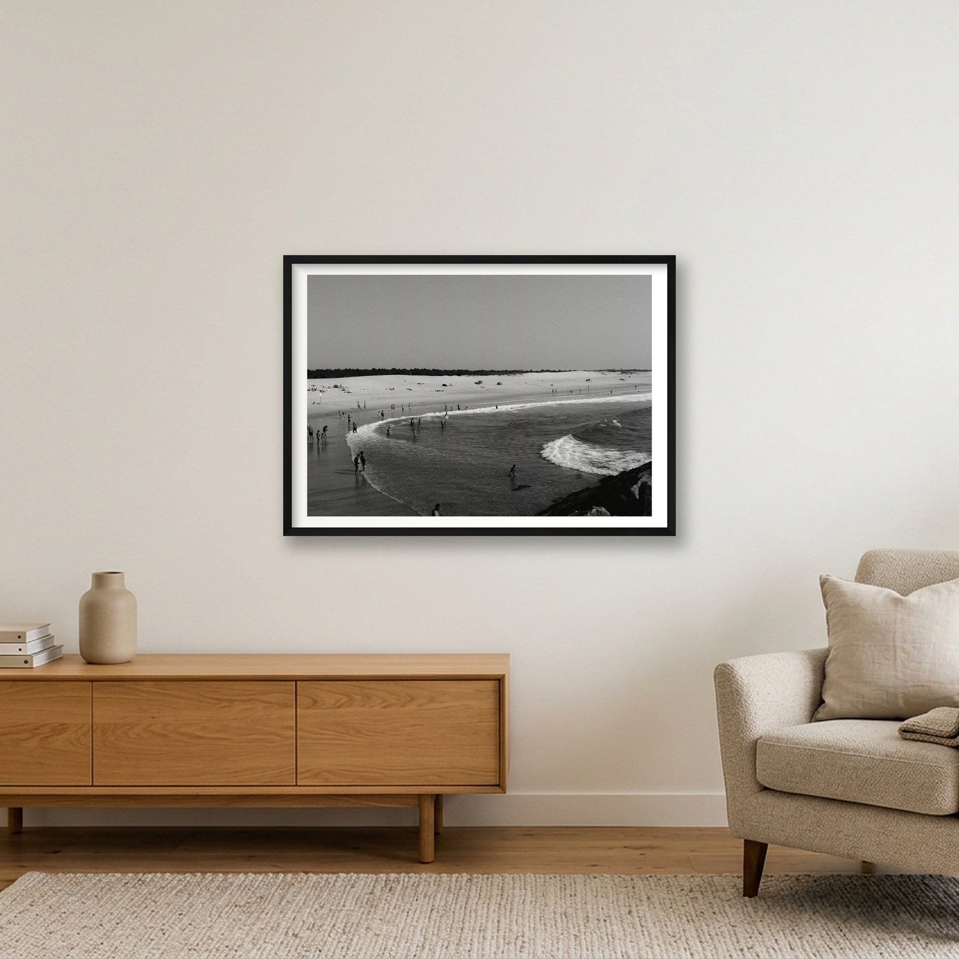 460 — 84×59cm, 33×23" Black Frame