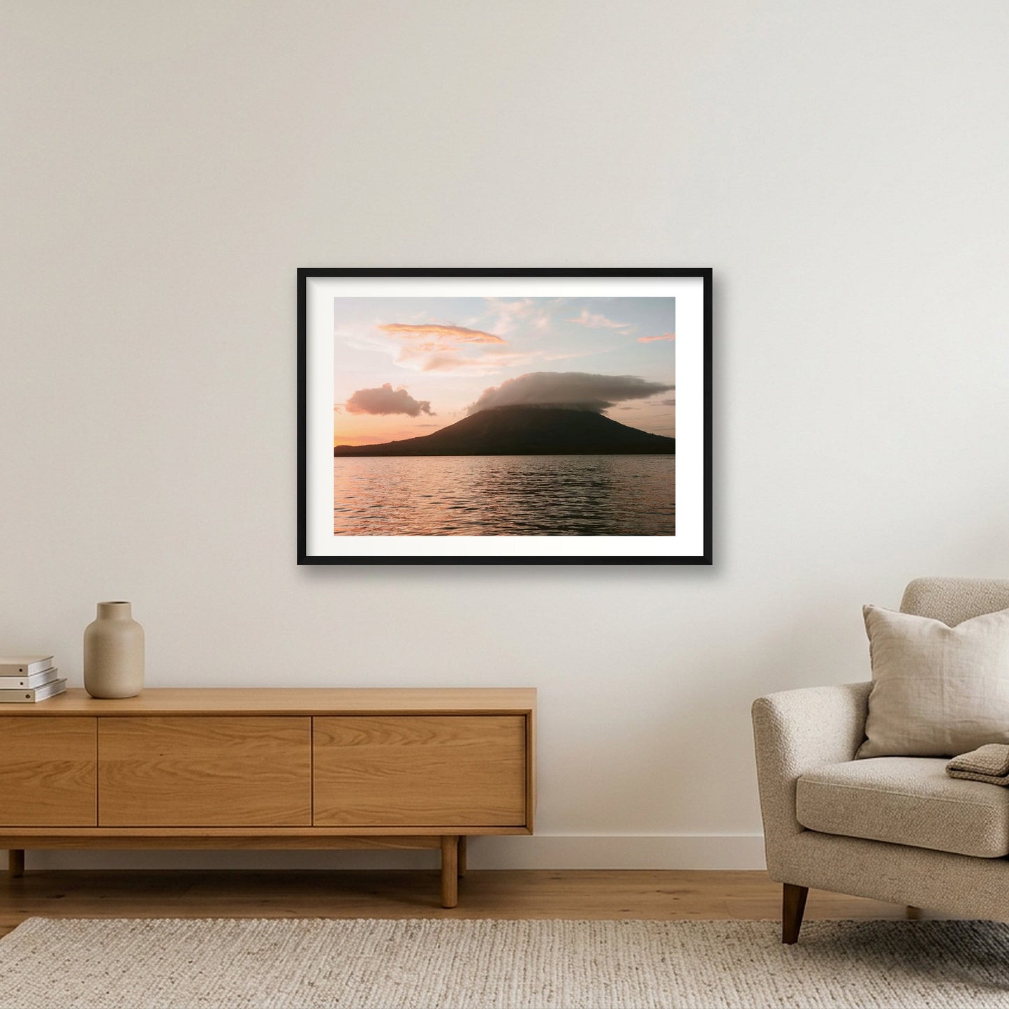 1283 — 84×59cm, 33×23" Black Frame