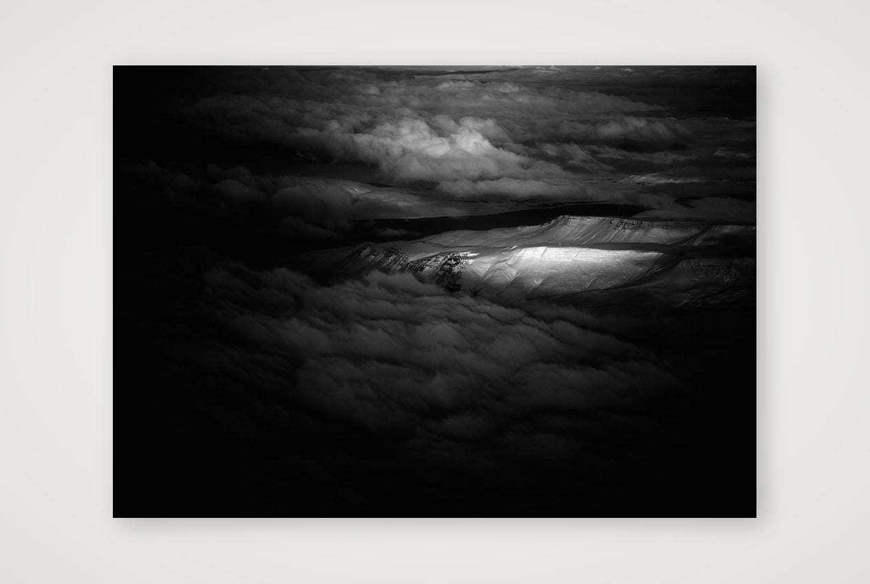 466 — 84×59cm, 33×23" Print only