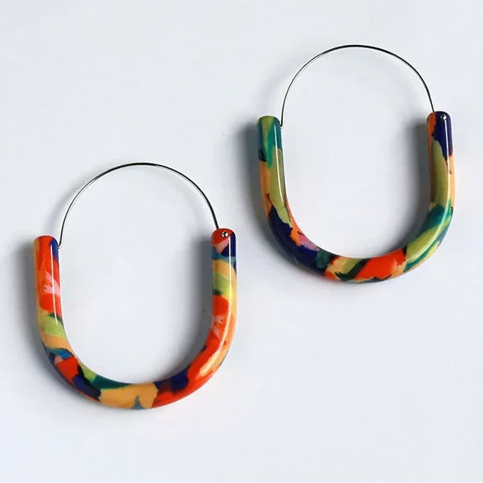 Colorful hoop earrings on a white background with 'LIFOUNG' branding